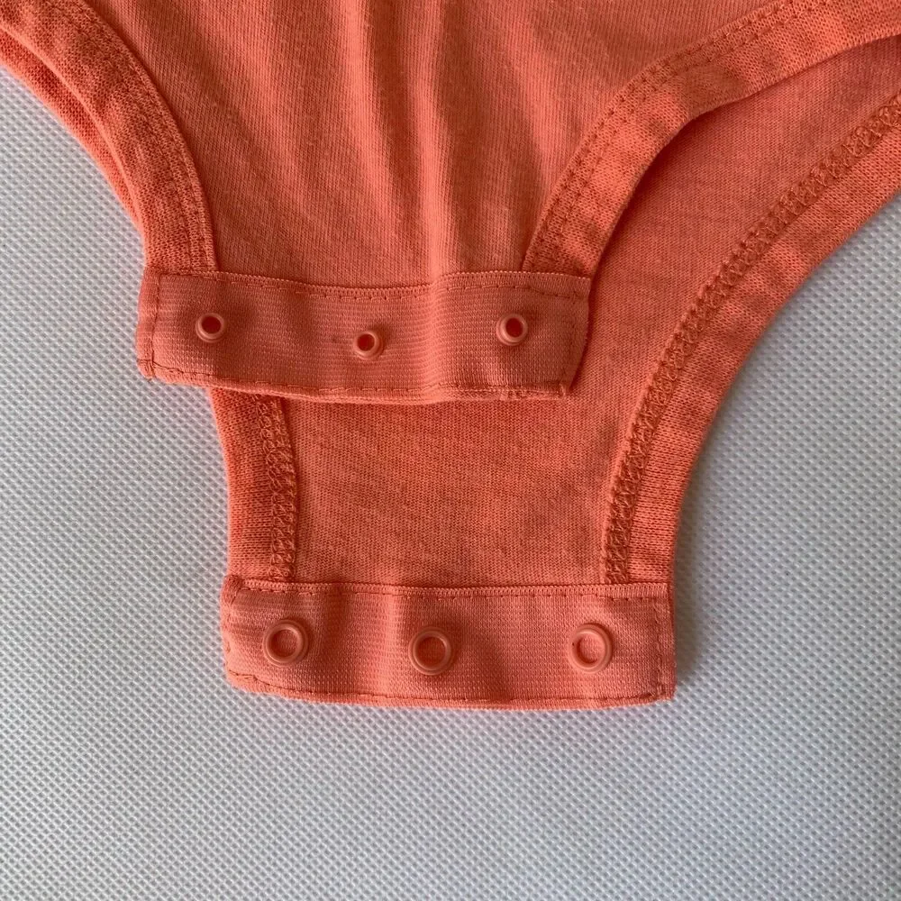 Nike Bodysuit One Piece Baby Girl 0-3 Month Pink Short Sleeve Spellout Snap Play